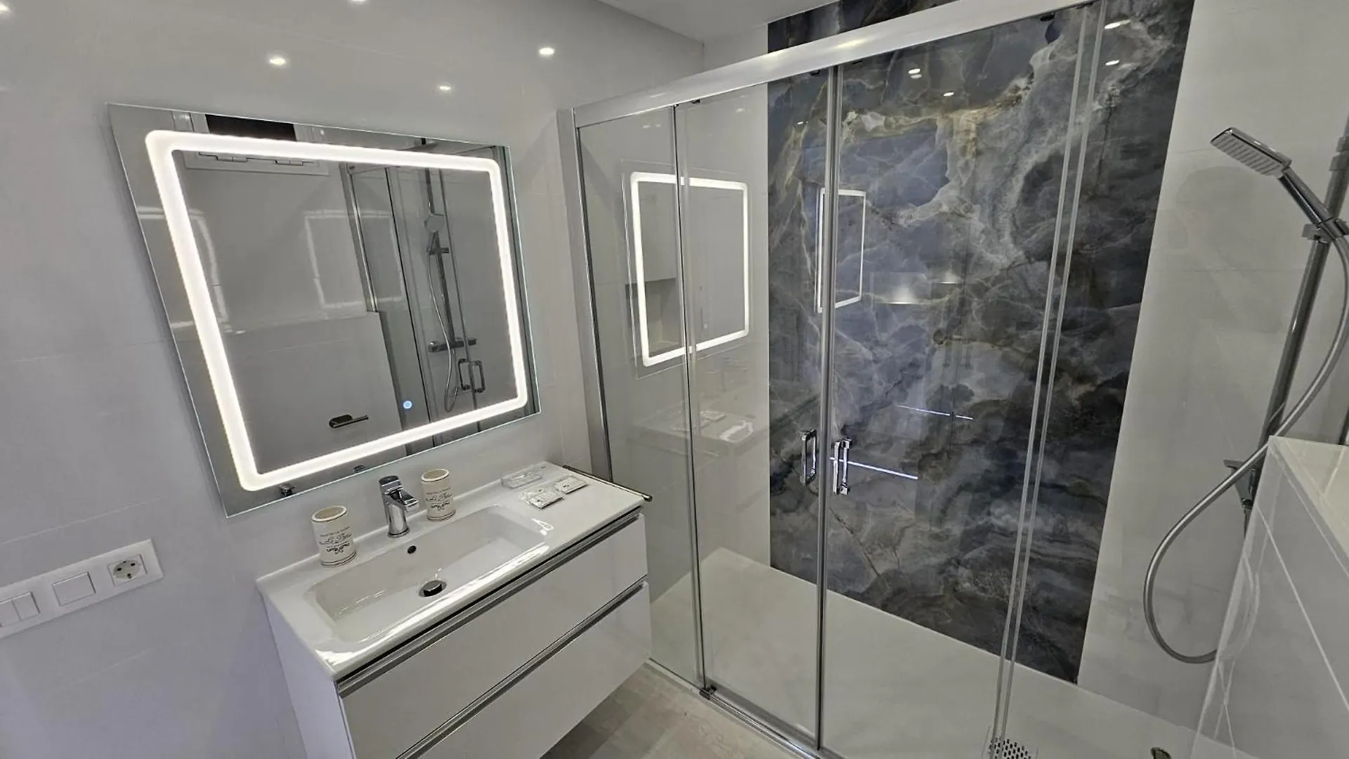 Apartment Tenerife Holidays Deluxe, Royal Garden, Las Americas Playa de las Americas